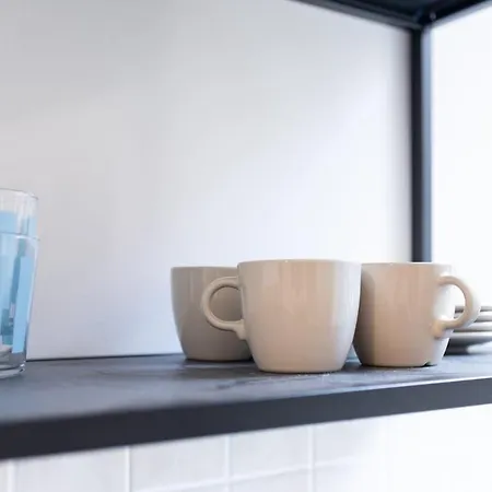 Luminosissimo Monolocale Con Wi-Fi Apartamento *